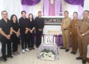 Hadiri Ibadah Penghiburan Caroll Senduk Sampaikan Ucapan Turut Berduka-Cita