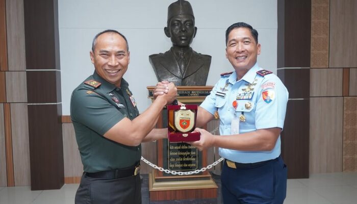 Danlanud Sultan Hasanuddin Laksanakan Audiensi Dengan Pangdam XIV/Hasanuddin