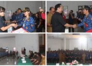 Wali Kota Caroll Senduk Bersama Wakil Wali Kota Sendy Rumajar Menyerahkan Surat Keputusan (PPPK) Pemerintah Kota Tomohon