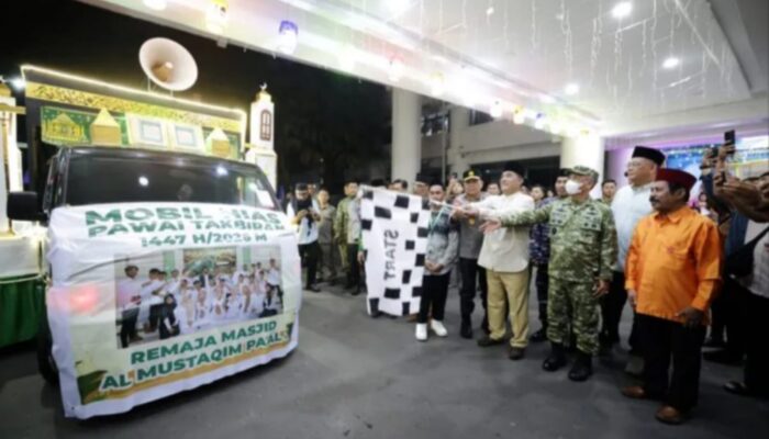 Pawai Takbiran Membludak di Manado, Gubernur Yulius Selvanus Lepas Langsung dari Kantor Gubernur