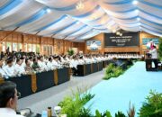 Presiden Prabowo Kumpulkan Kabinet, Umumkan Penurunan Biaya Haji dan Evaluasi Tambang di Kawasan Hutan