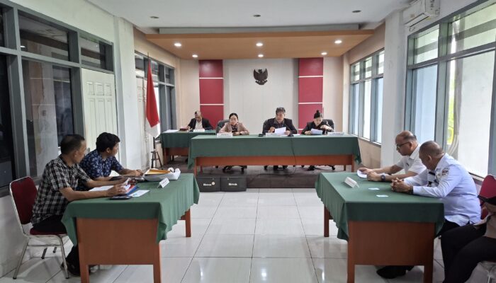 Pilhut Pineleng Dua Indah Diduga Janggal, jadi Sengketa di KIP dan Dilapor ke Bupati