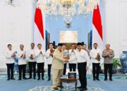 Presiden Terima Laporan Komisi Reformasi Polri, Setujui Penguatan Pengawasan Eksternal