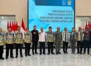 RUU Daerah Kepulauan Dibahas, Gubernur Yulius Dorong Kebijakan Berkeadilan untuk Sulut