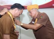 Wali Kota Tomohon Caroll Senduk Dianugerahi Bintang LVRI